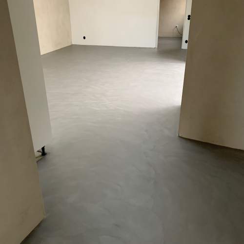 Designgolv - Entreprenör flytspackel - 1